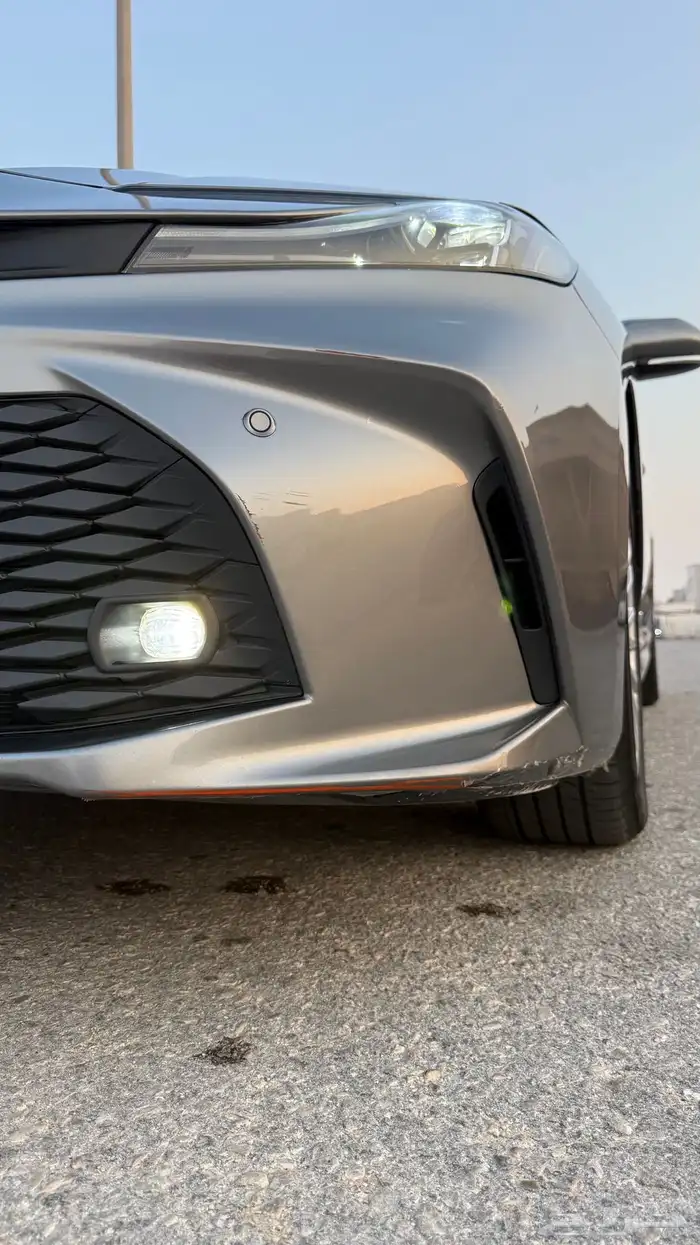 للبيع كامري 2025 LE بنزين - عداد 30 الف 12