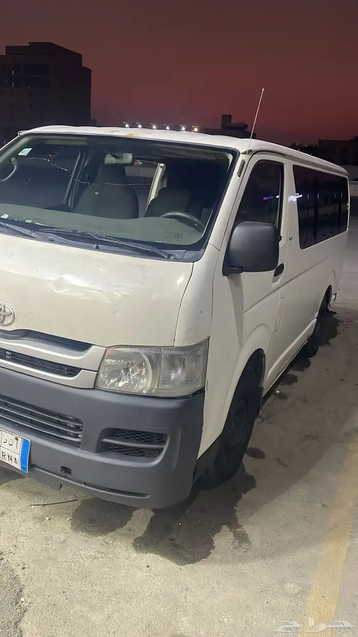 باص تويوتا هايس 3