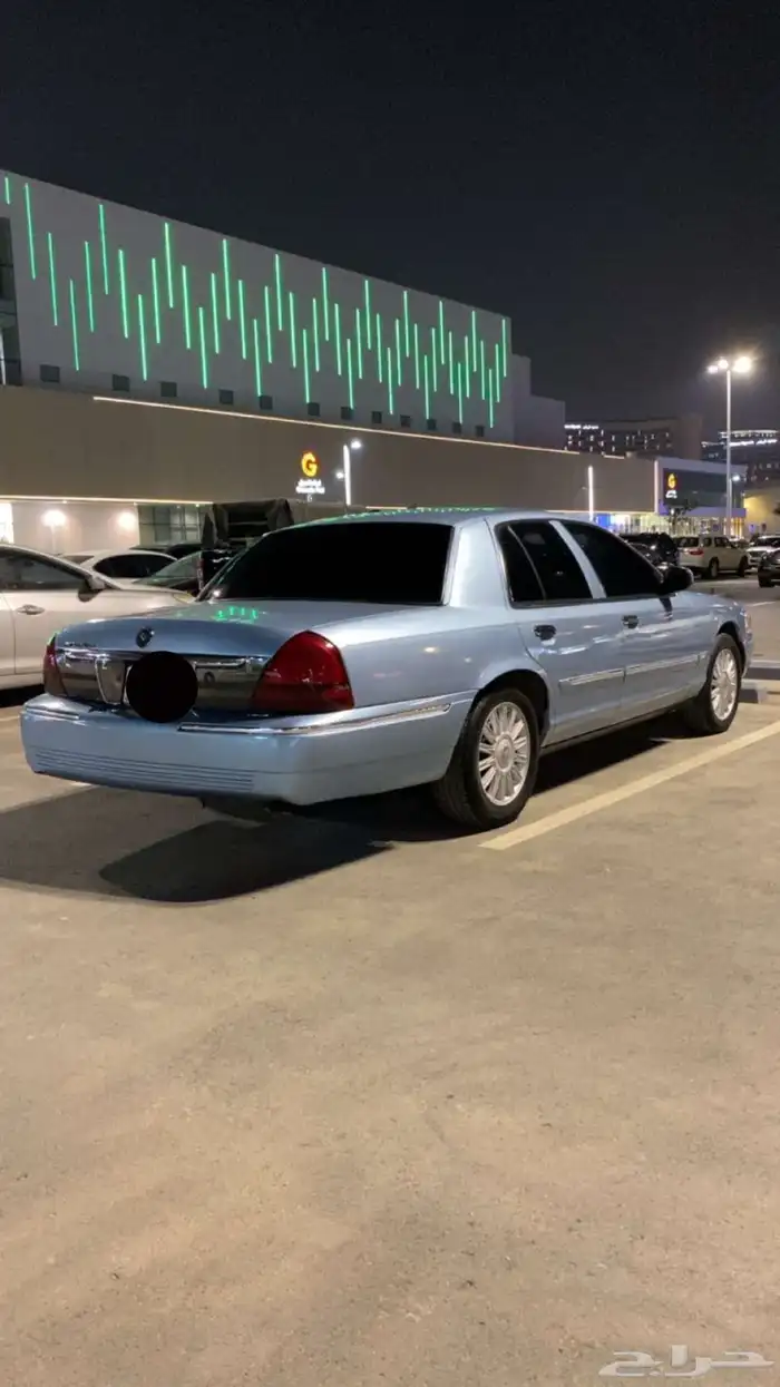 فورد جراند ماركيز 2008 12