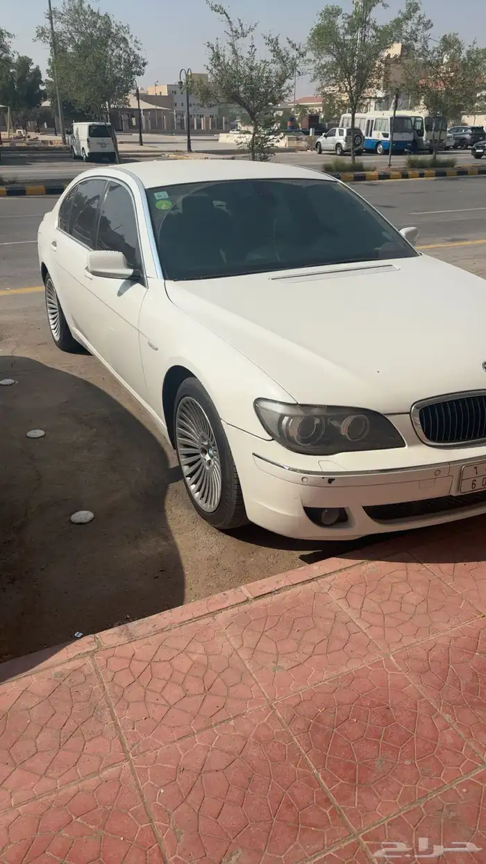 بي ام دبليو ( الحوت ) نضيف 3