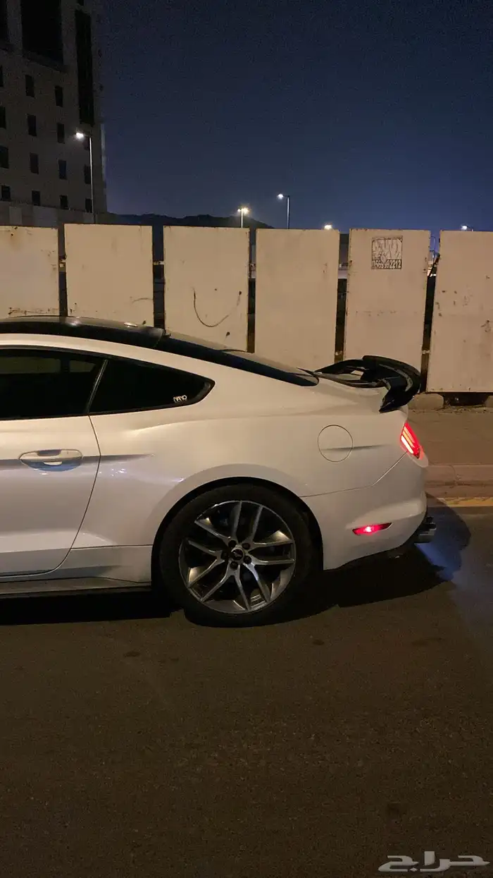 للبدل موستنق 17 GT PREMIUM 5