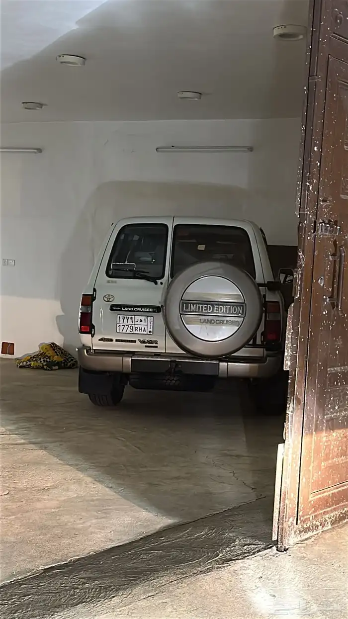 لاندكروزر فكسار VXR (لميتد) موديل 1997 31