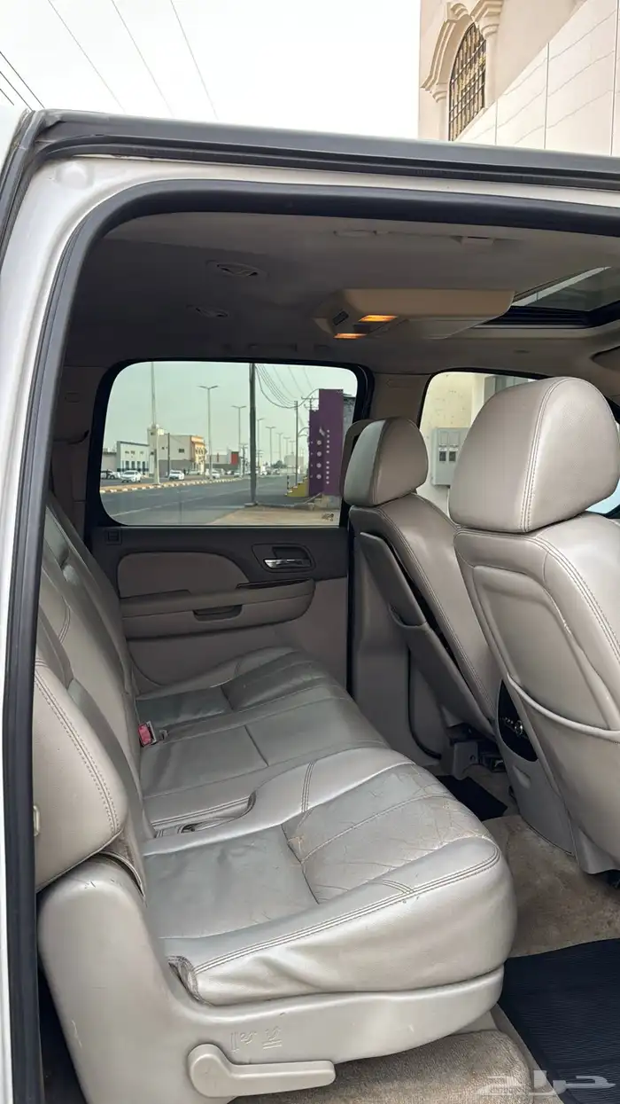 للبيع  شيفروليه تاهو 2007 LTZ   اللون أبيض   دبل 34