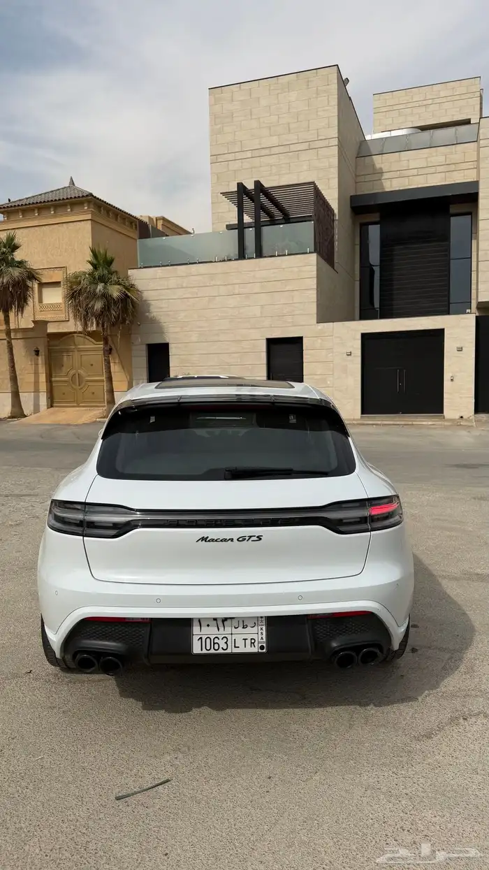 بورش ماكن 2023 GTS 5