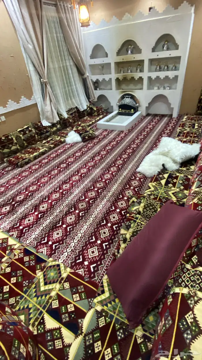 مجلس شعبي كامل مع الفرشه استخدام بسيط 4