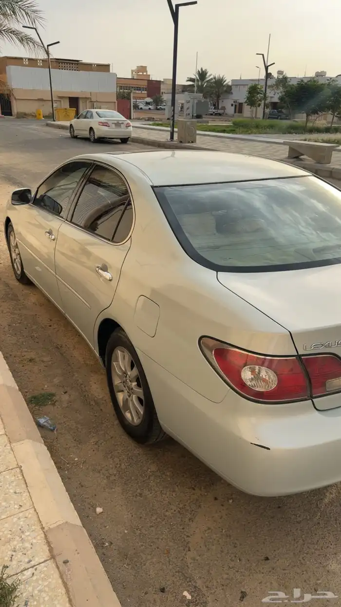 للبيع لكزس 2003 نضيف 2