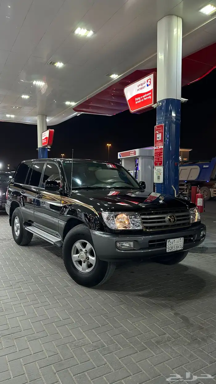 جكسار 2005 اسود اساس نظيف 0