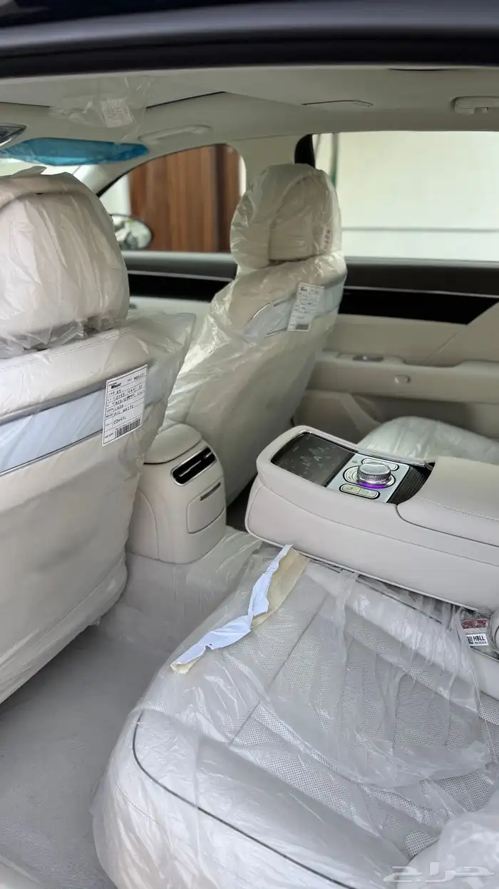 2025 جينيسس G90 15