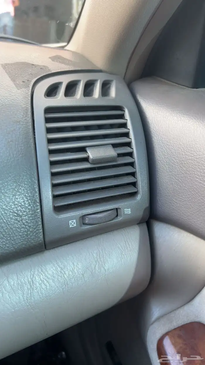 ريش كامري 2003 إلى 2006 اللون رصاصي نضيف 1