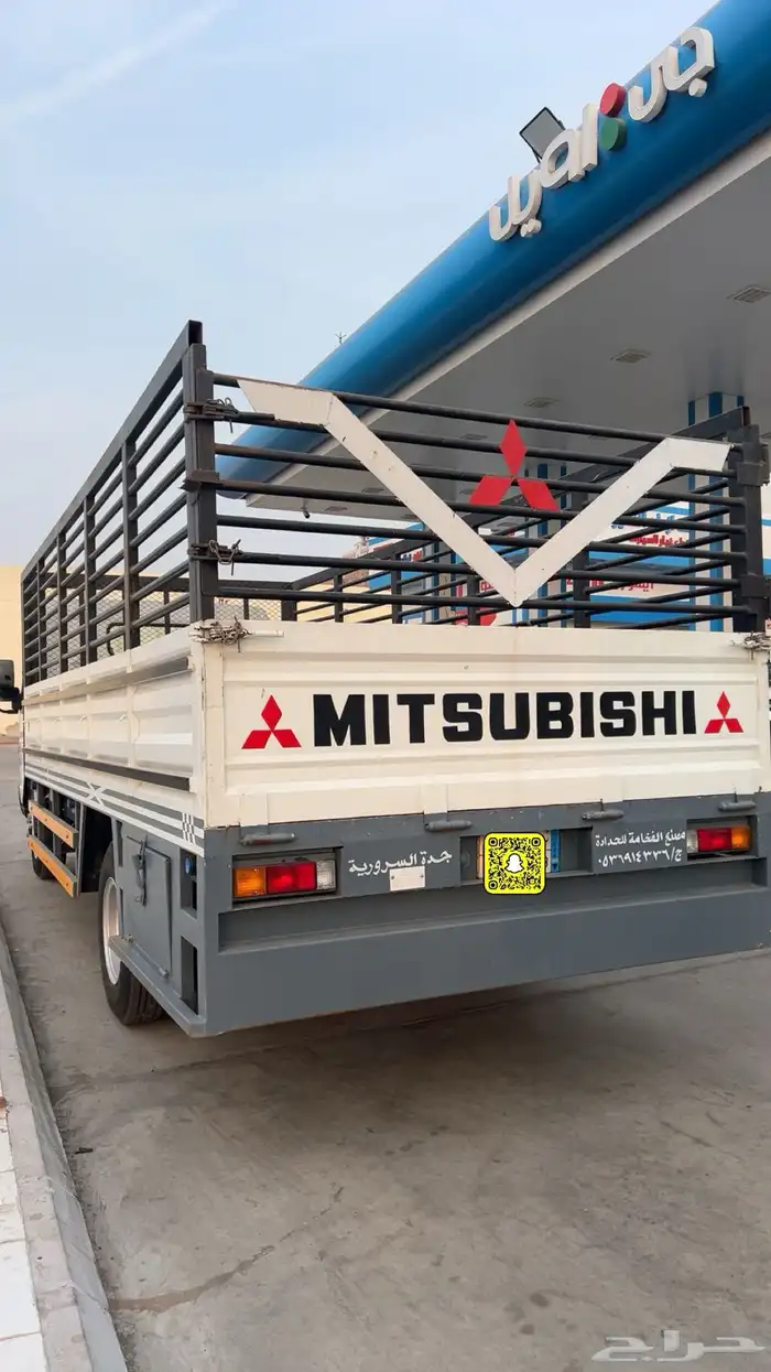 دينا فوزو ميتسوبيشي 8