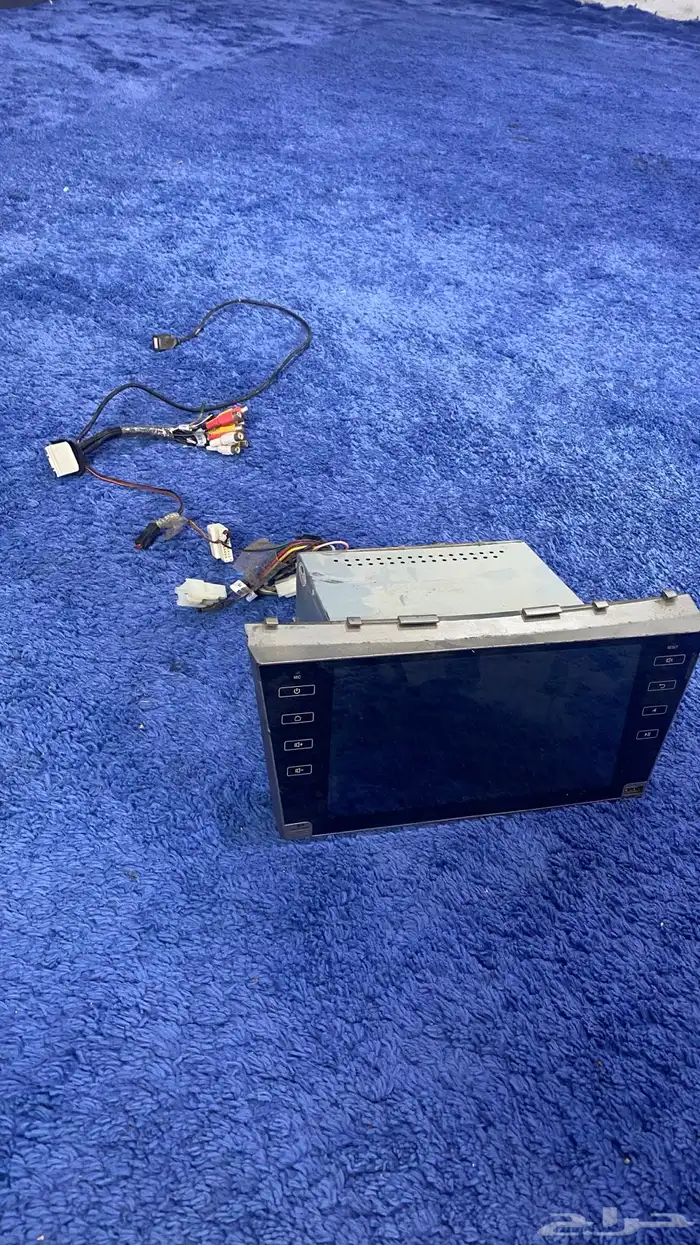 شاشة كامري 200-2011 0