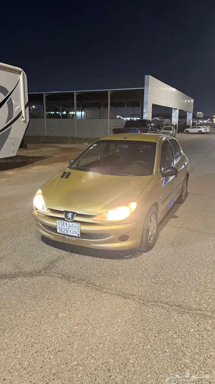 للبيع بيجو 2003 2