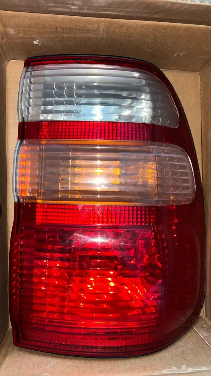 اسطب لاندكروزر خلفي 3