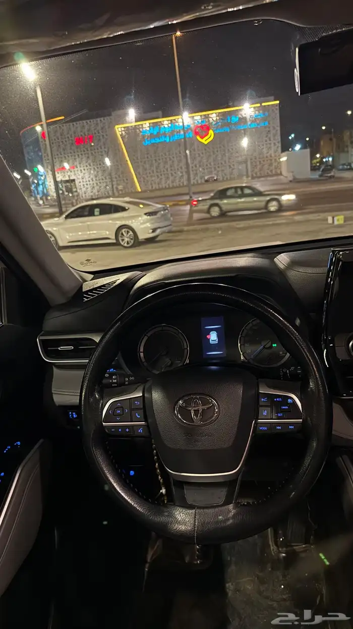 هايلاندر للبيع أو للتقبيل 22