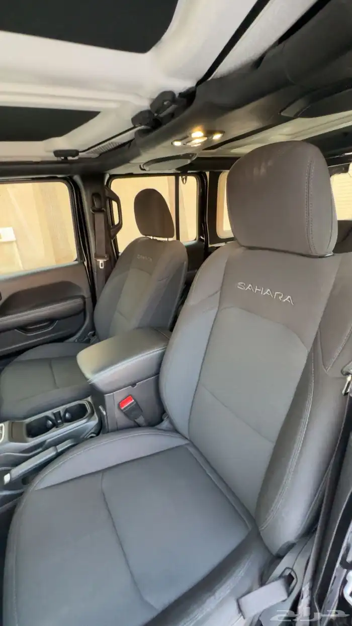 رانجلر صحارى V6 ماشي 33 الف فقط بحاله الوكاله 15