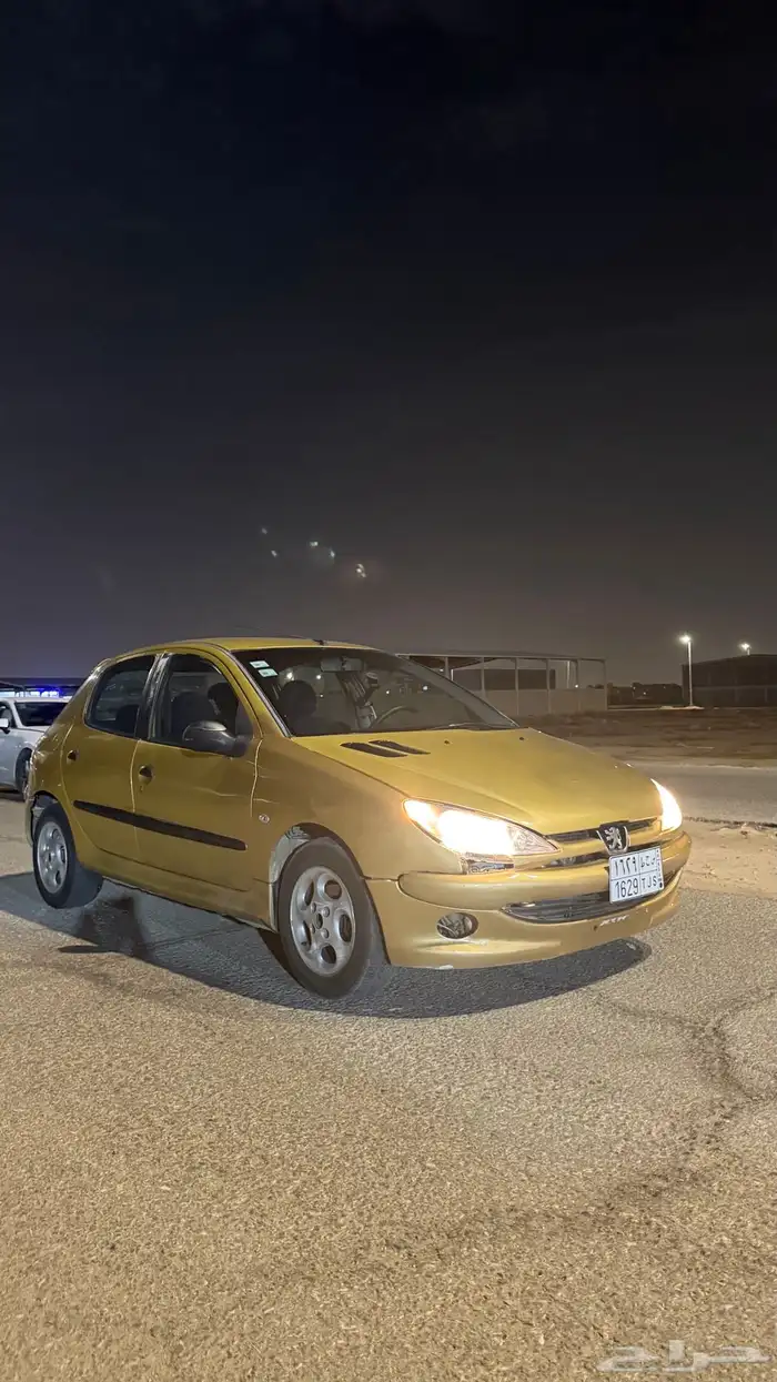 للبيع بيجو 2003 1