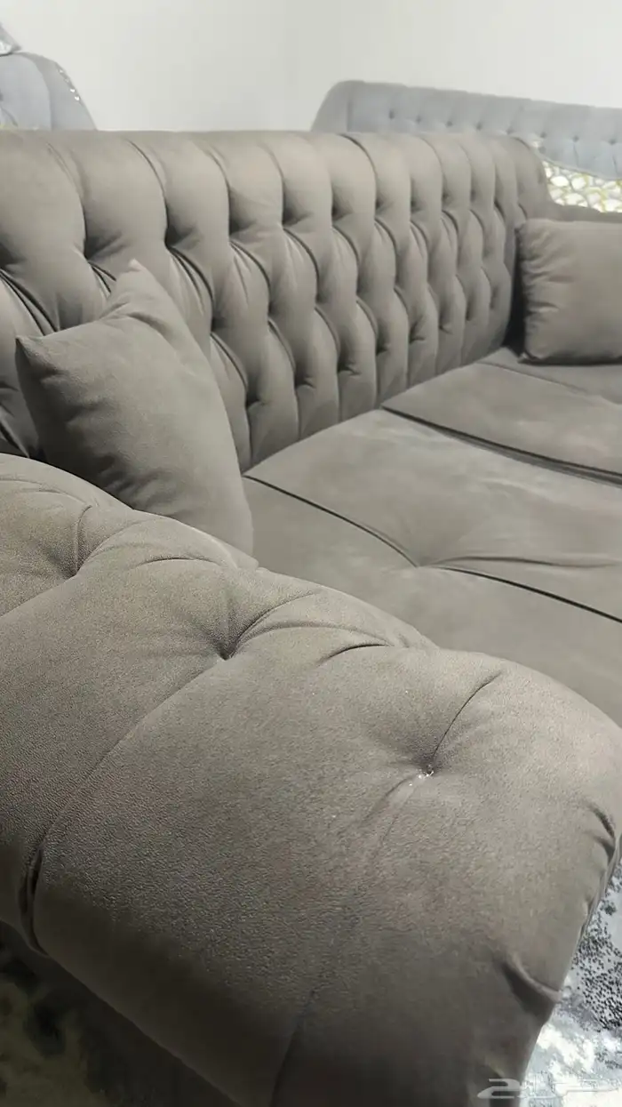 كنبة 3 نفر لون رمادي نظيفة 2