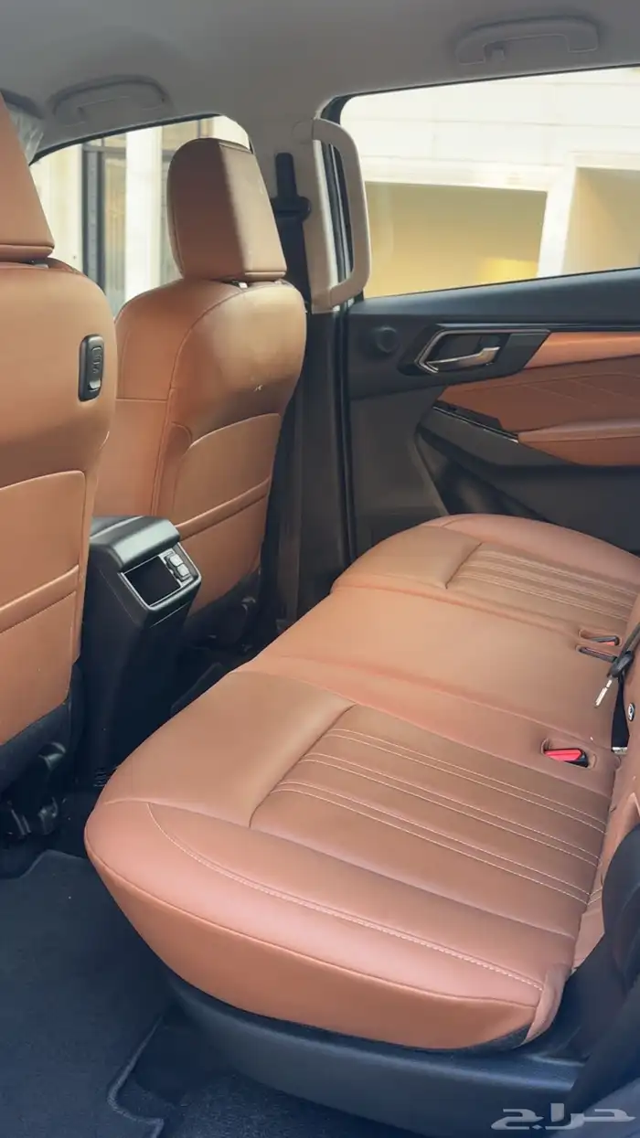 ايسوزو MUX (دبل) 2023 فل كامل ( بحالة الوكالة ) خالي من الرش 28