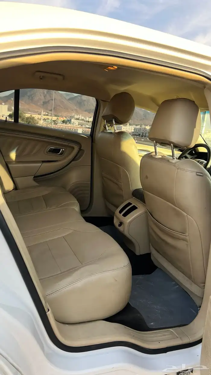 للبيع فورد تورس موديل 2013 10