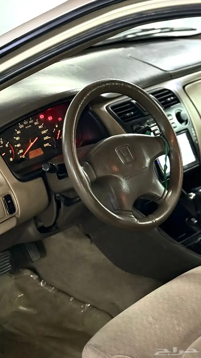 هوندا اكورد نظيف 2001 12