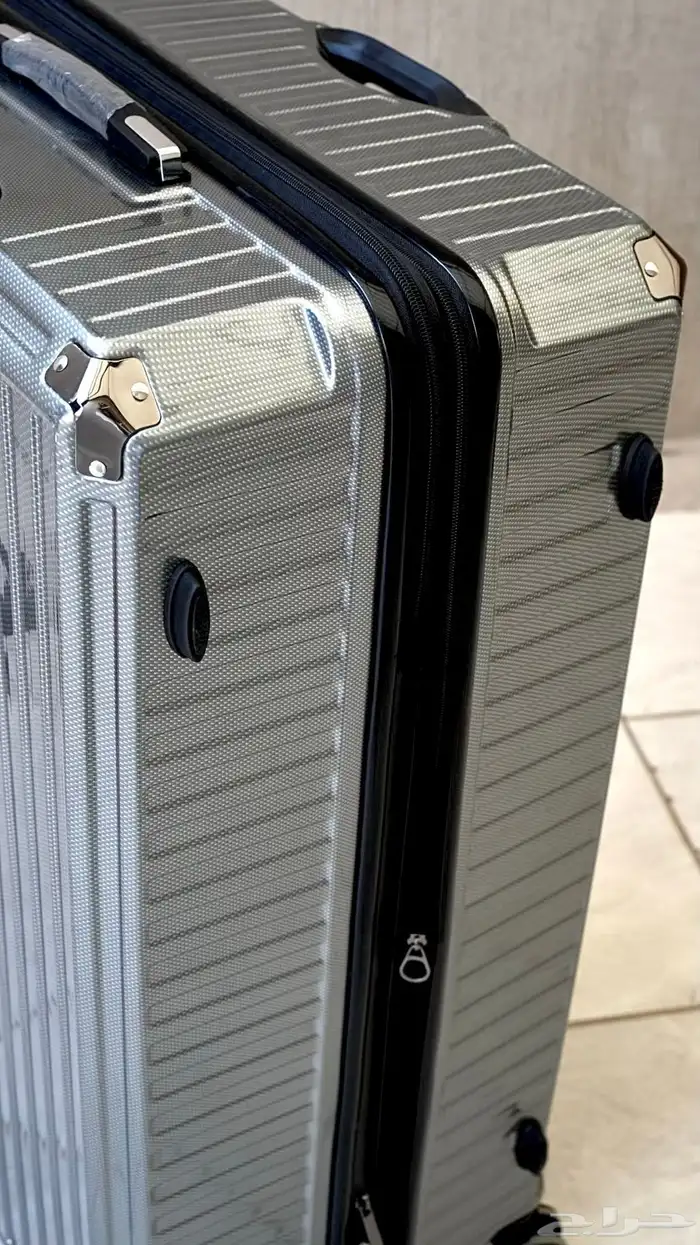 للبيع حقائب سفر مقاس 34 خفيفة الوزن 3