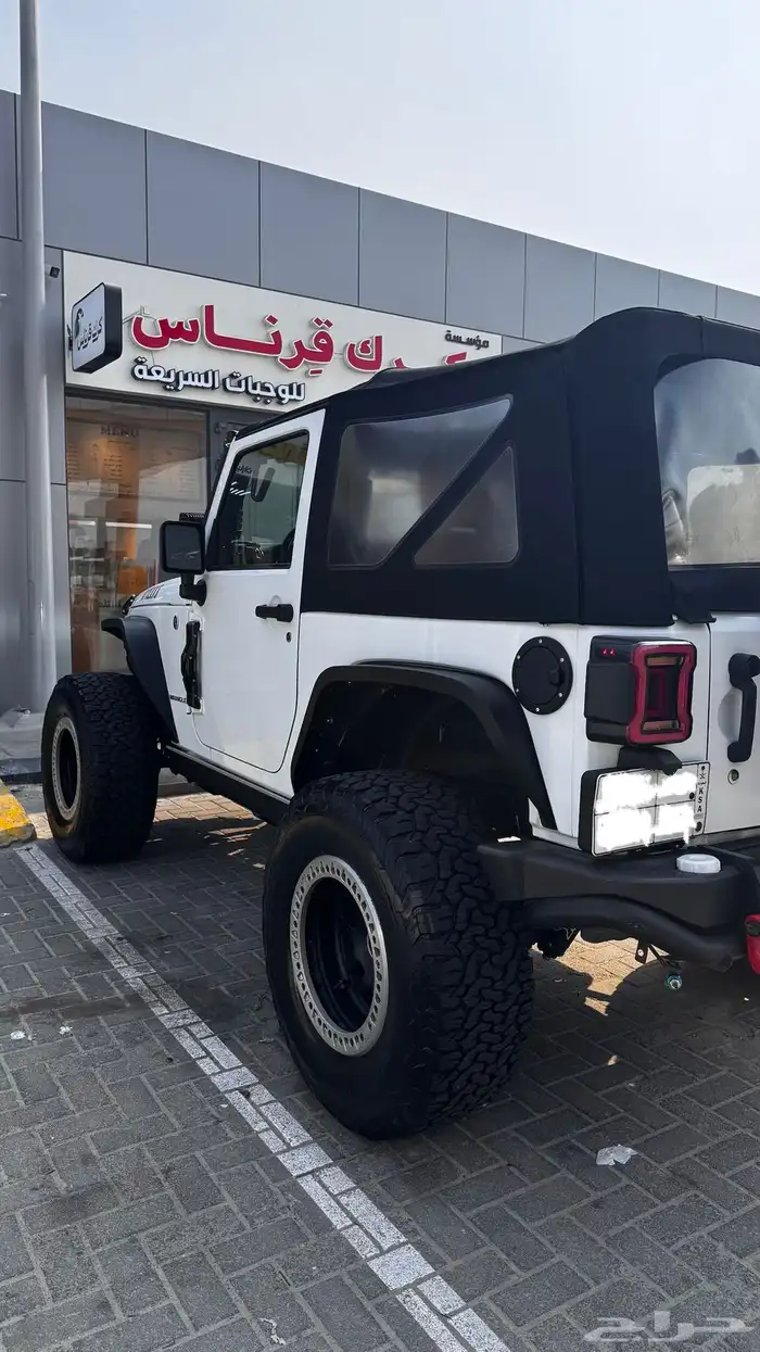 للبيع جيب رانجلر ويليز JK   تعديل مميز جدا 4