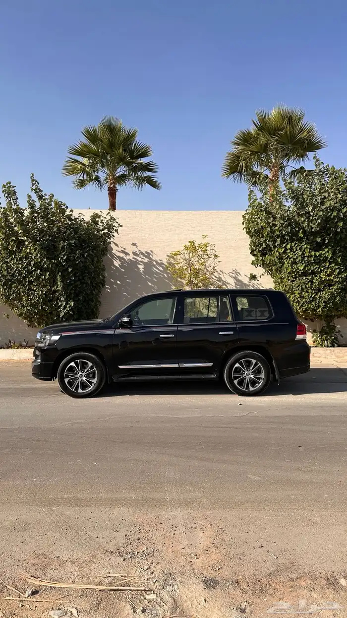 لاندكروزر GXR فل كامل تورنق 2020 2