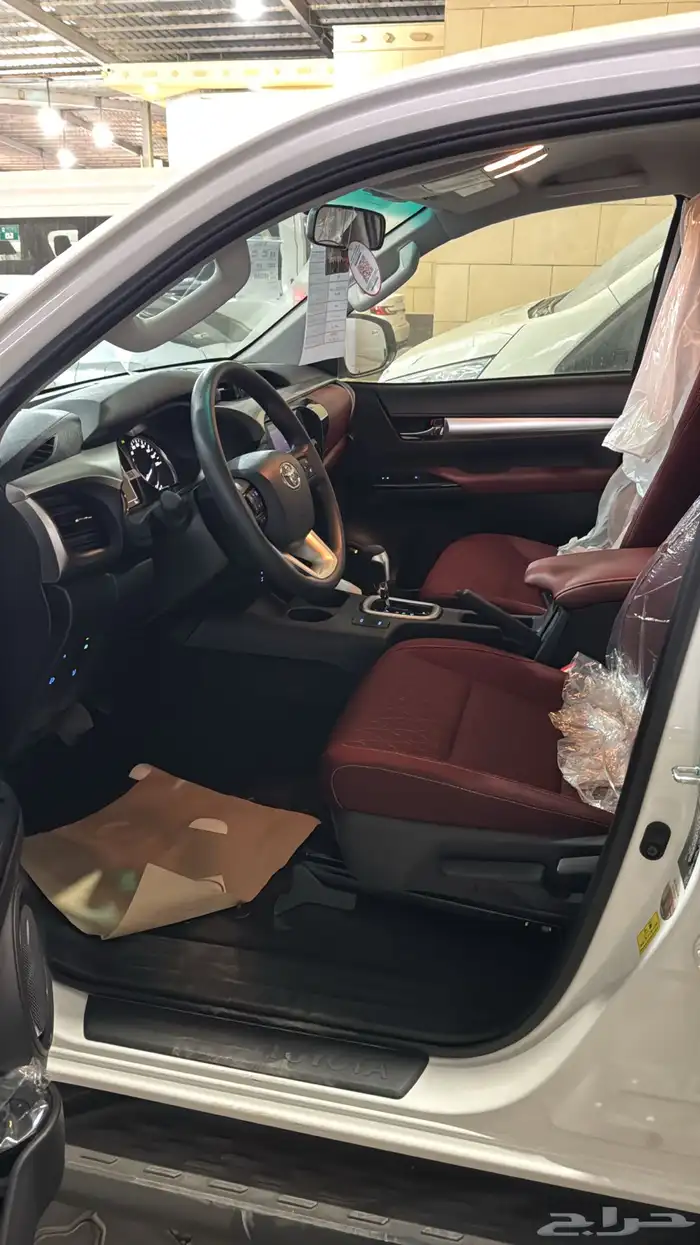 تويوتا هايلوكس فئة SGLX ديزل 2025 7