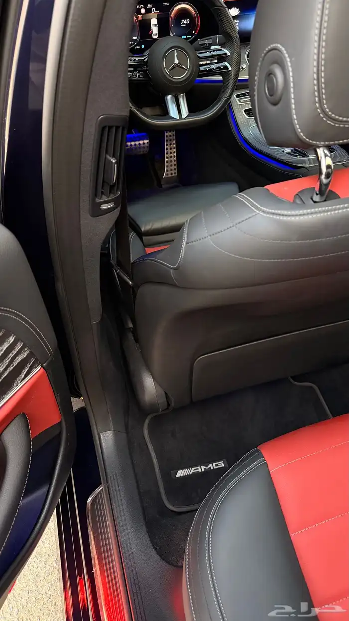 مرسيدس E350 AMG 2021 ( بنزين ) بحالة الوكالة 25