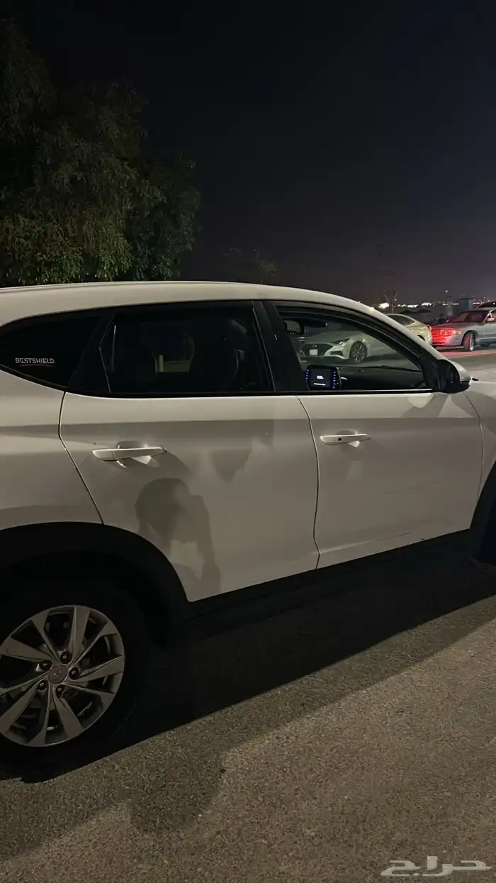 توسان ديزل 2019 مكينة 2.0 للبيع او للبدل الموتر شرط 4