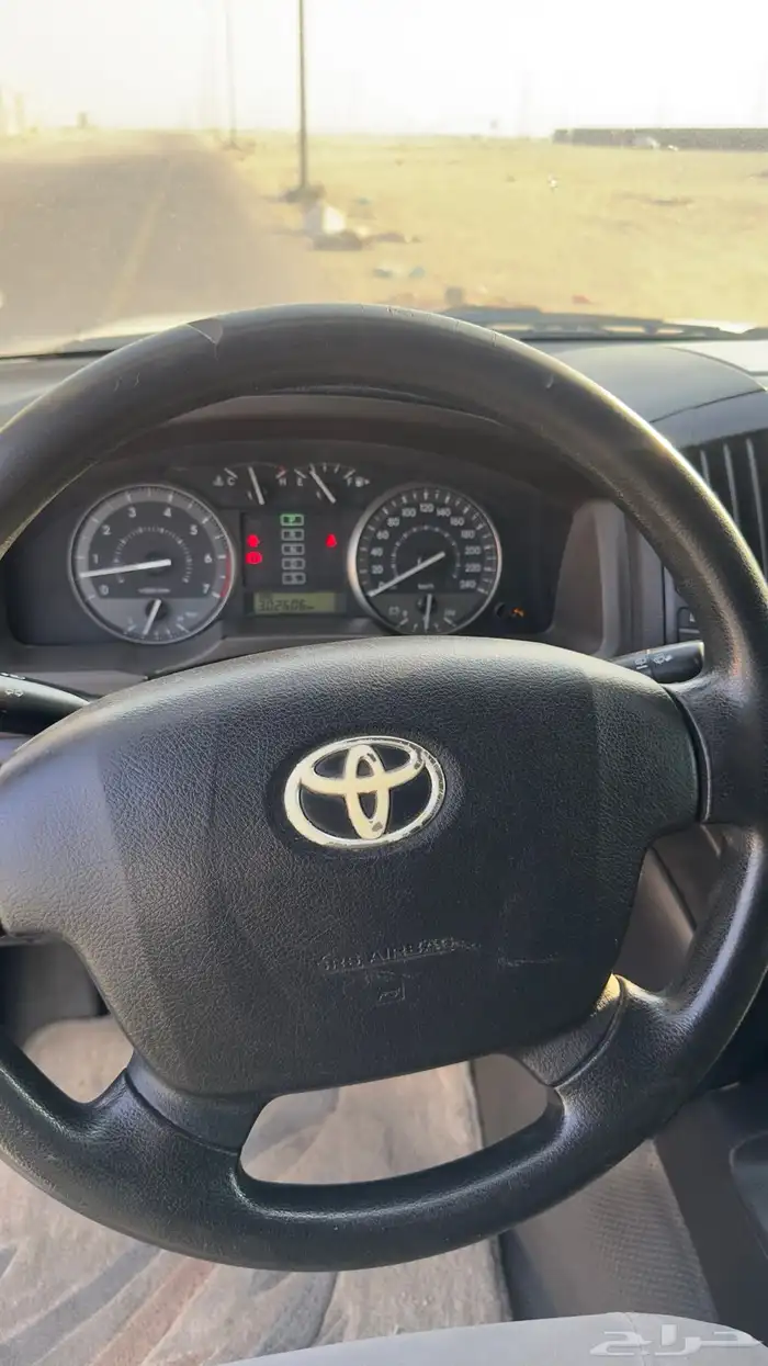 لاندكروزر 4