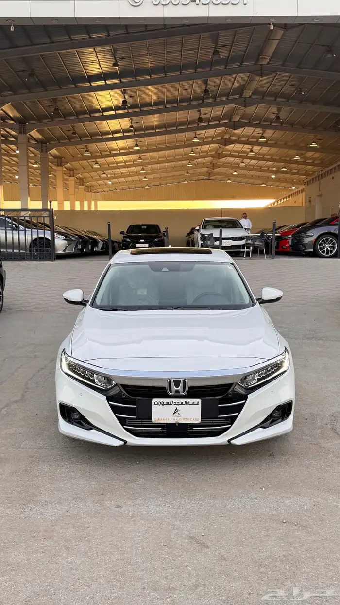 هوندا اكورد 2022 - فل كامل مخزنه عداد 6 الاف فقط 0