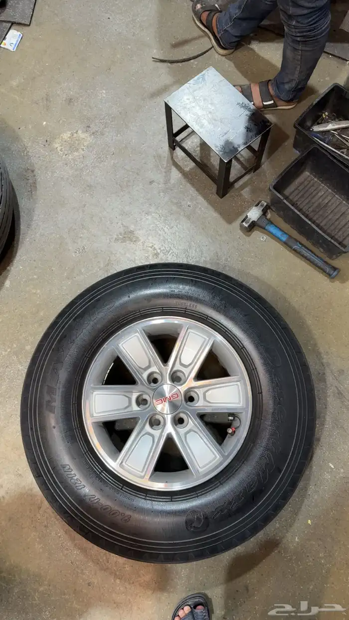 بوالين ماكسس 900 17 وجنوط كويتيات 17 1