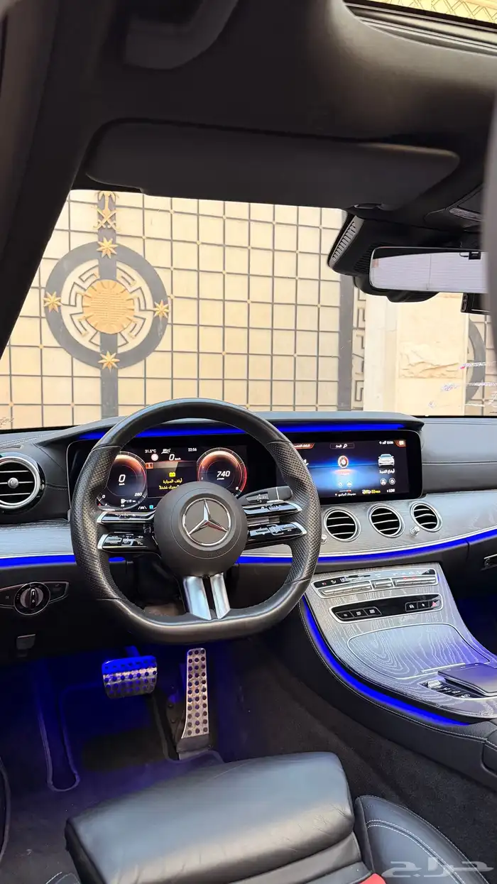 مرسيدس E350 AMG 2021 ( بنزين ) بحالة الوكالة 27