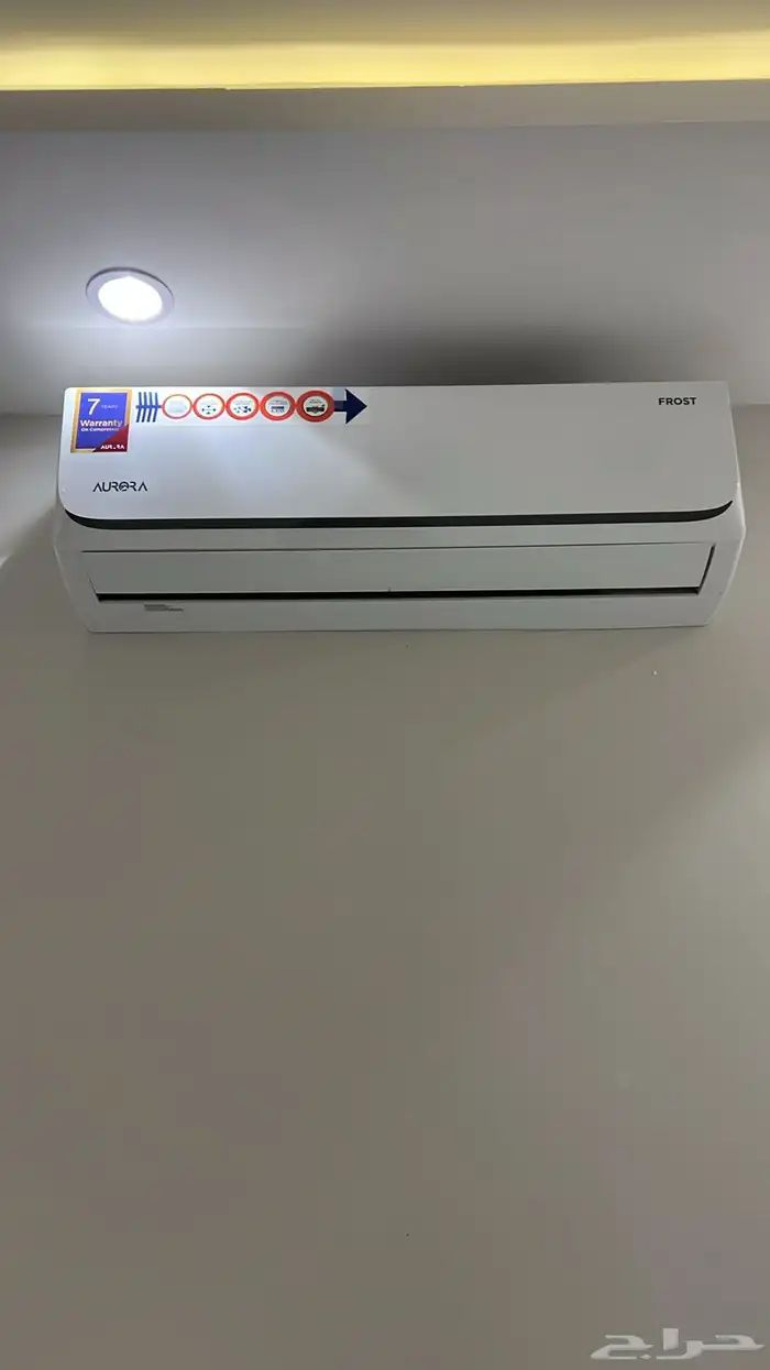 2 مكيف اسبليت 1 مقاس 24 حار بارد   1 مقاس 18 حار بارد 1