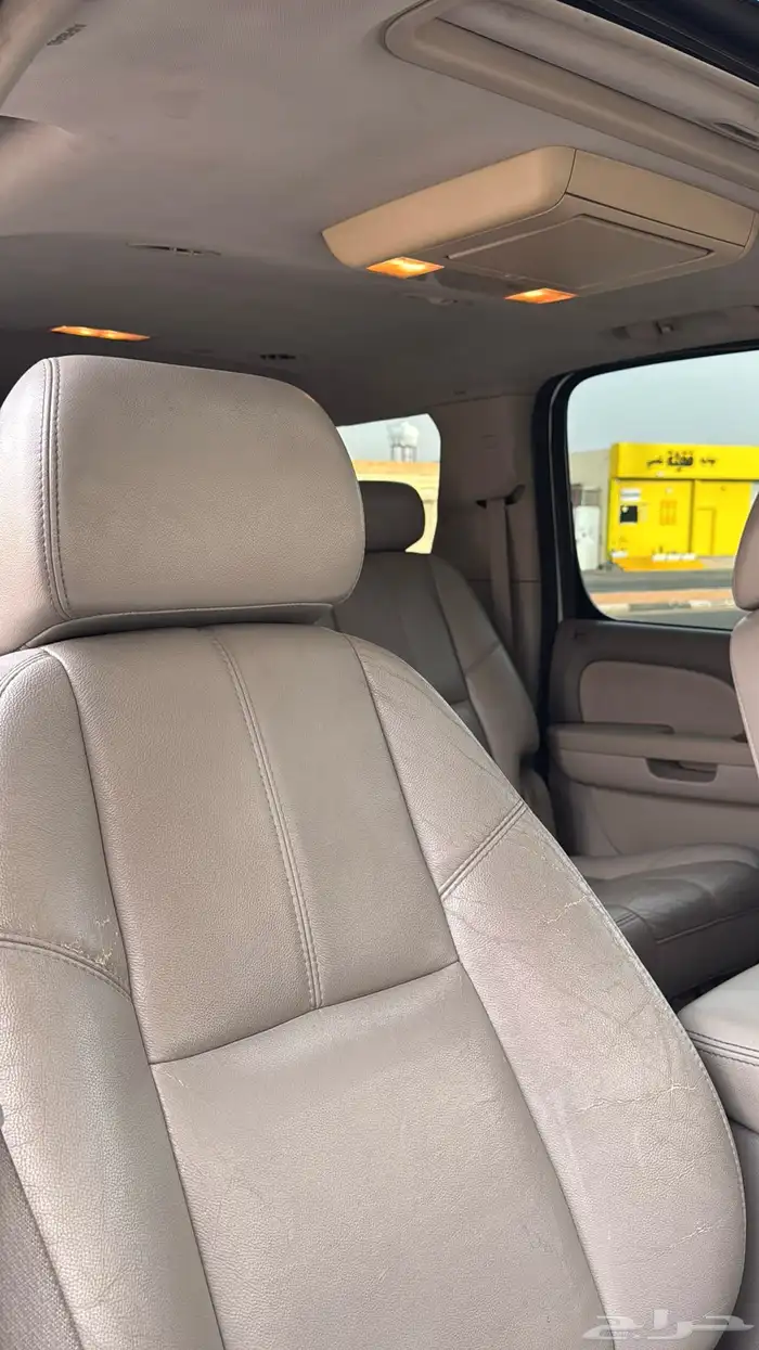 للبيع  شيفروليه تاهو 2007 LTZ   اللون أبيض   دبل 33