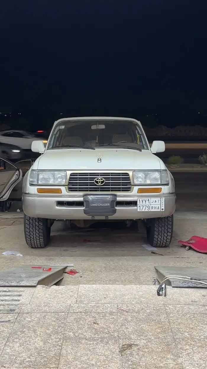 لاندكروزر فكسار VXR (لميتد) موديل 1997 22