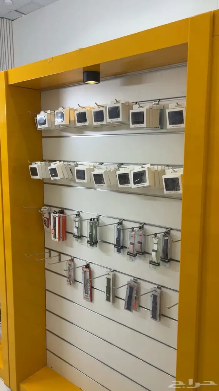 محل جوالات للتقبيل المحاله 11