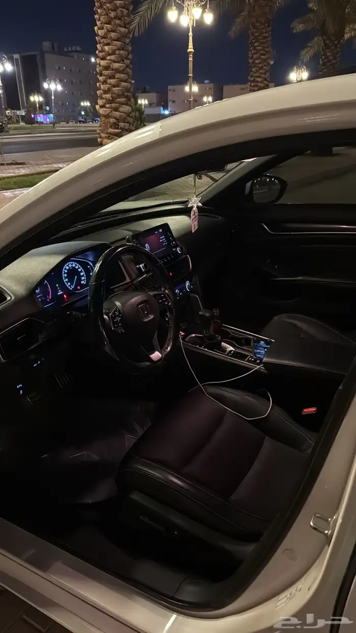 أكورد 2018 أسبورت مالك أول 5