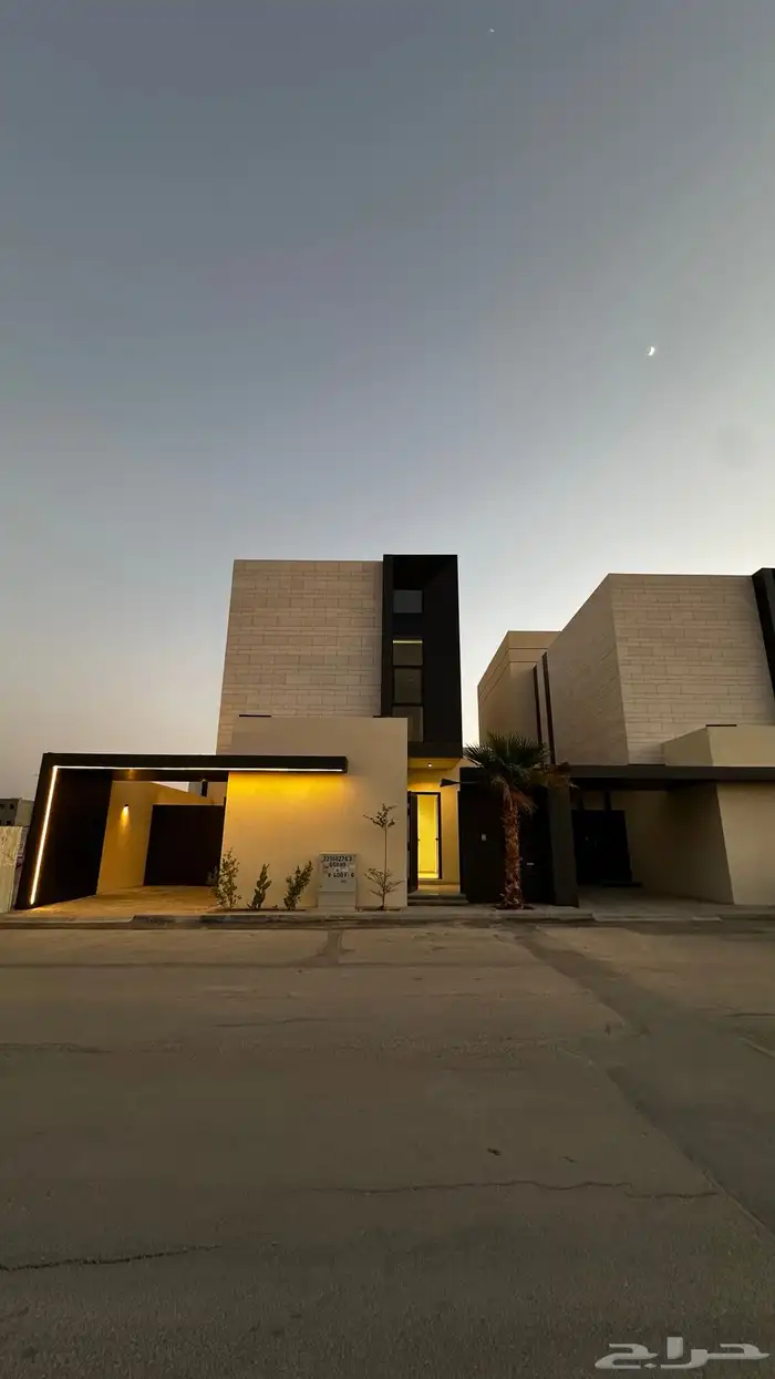 للبيع فلل بحي الحزم 0