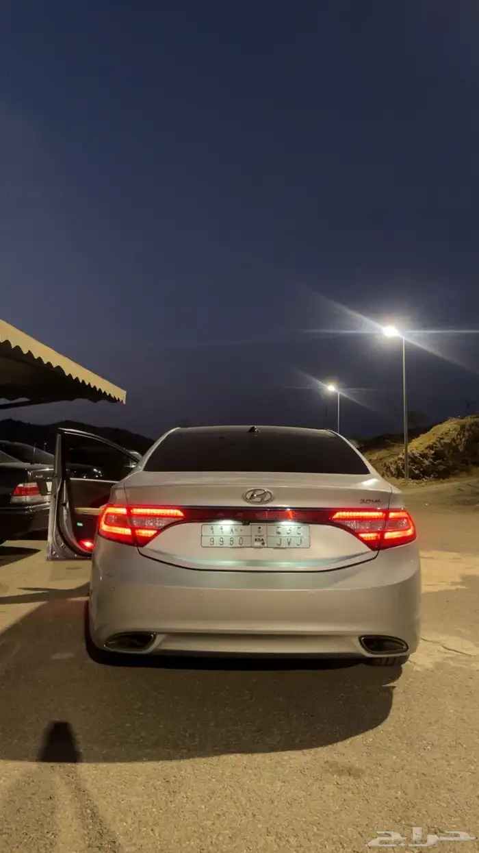 للبيع ازيرا 2015 فل كامل 2