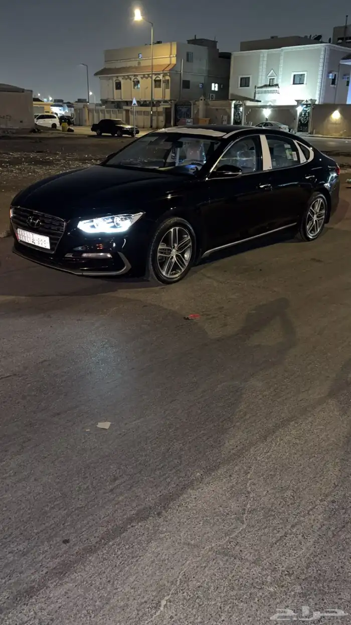 ازيرا للبيع 2020 10