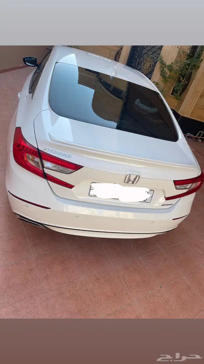 للبيع هوندا اكورد 2018سبورت 4