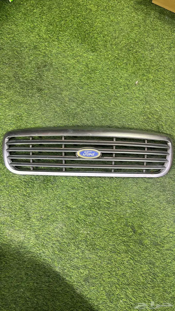 قطع فورد فكتوريا 0