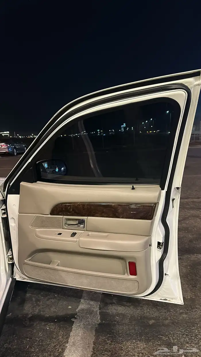 فورد قراند ماركيز موديل 2011 3