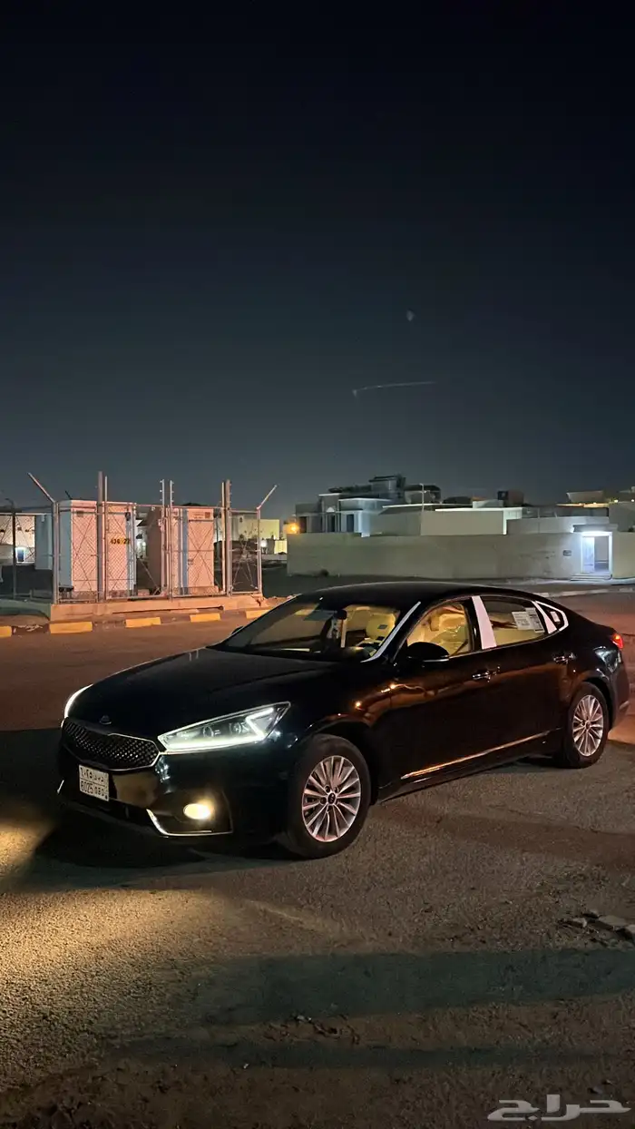 للبيع كيا كدنزا مديل 2017 2