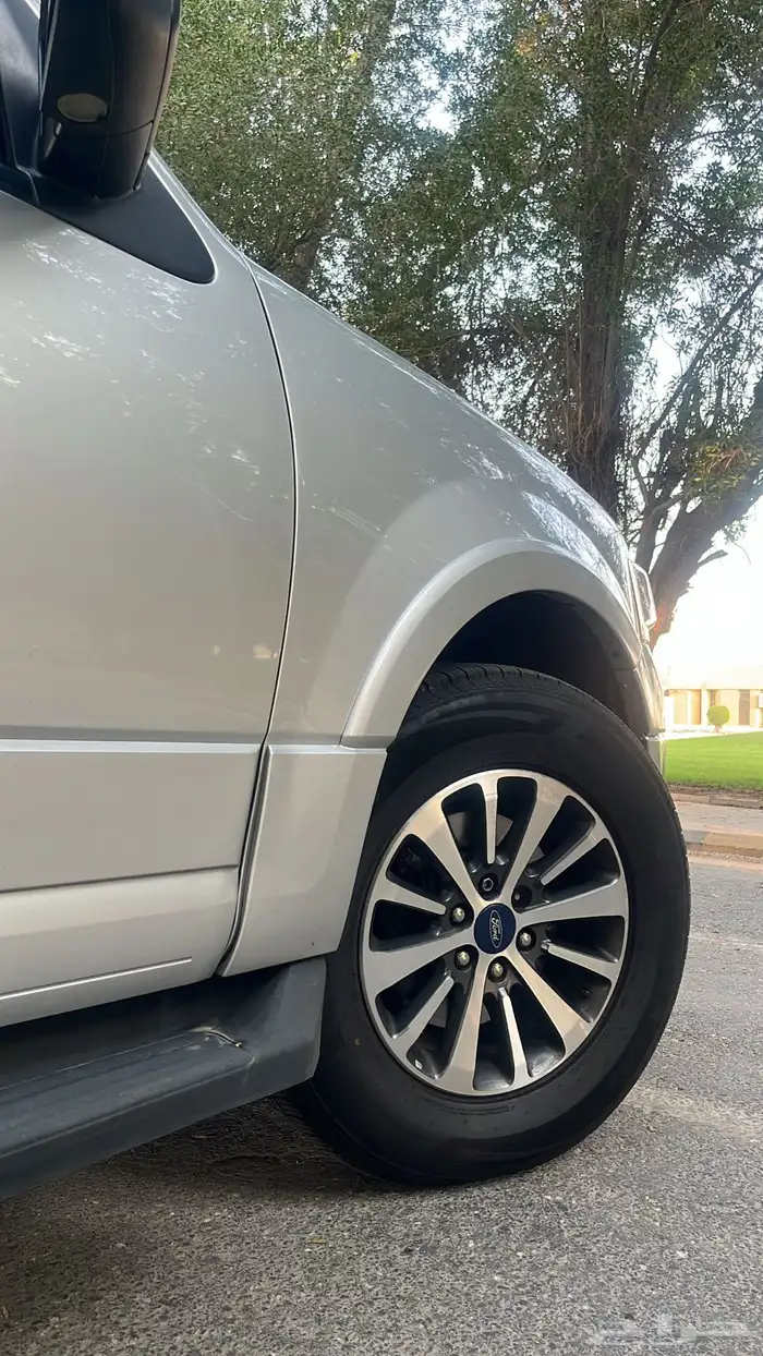 فورد اكسبدشن - 2016 - تحت الفل بدرجة -ممشى قليل - شبه وكالة 18