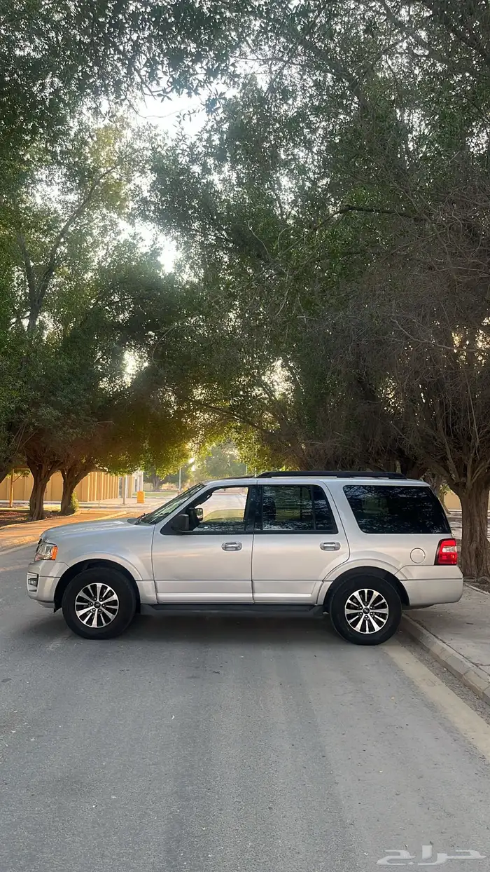 فورد اكسبدشن - 2016 - تحت الفل بدرجة -ممشى قليل - شبه وكالة 19