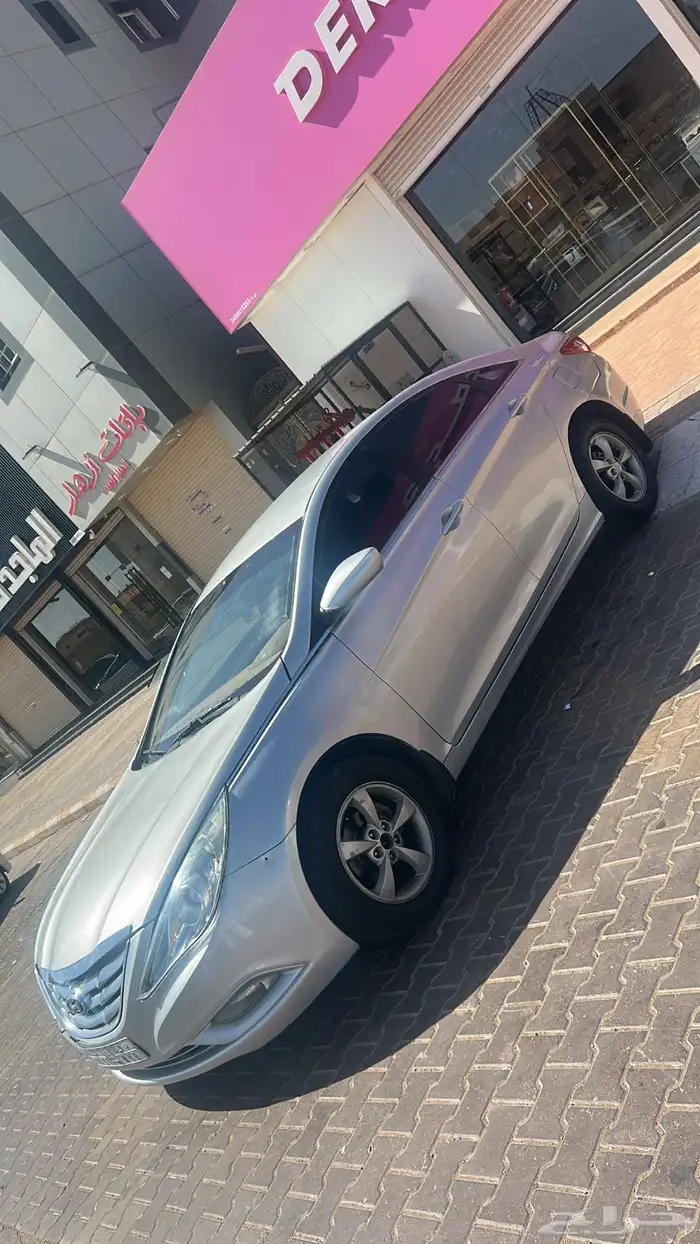 سوناتا 2011 اصدار امريكي ماشيه 318الف 2