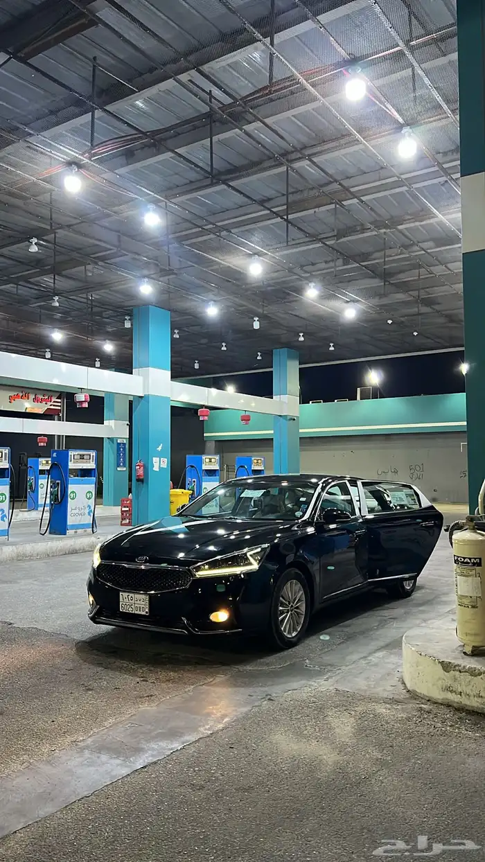 للبيع كيا كدنزا مديل 2017 16